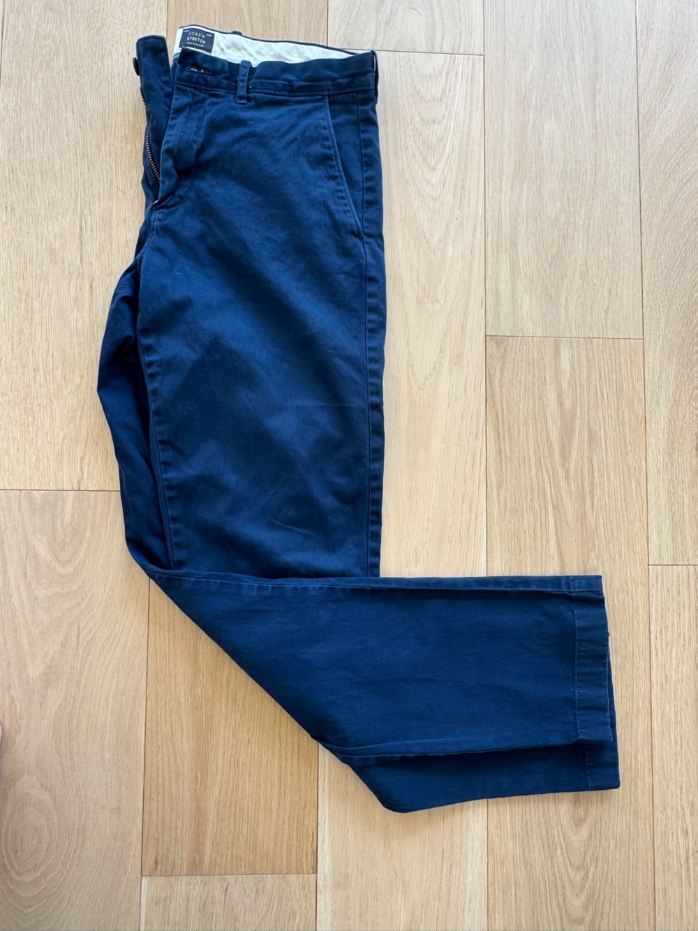 J. Crew Navy Chinos stretch -32/34